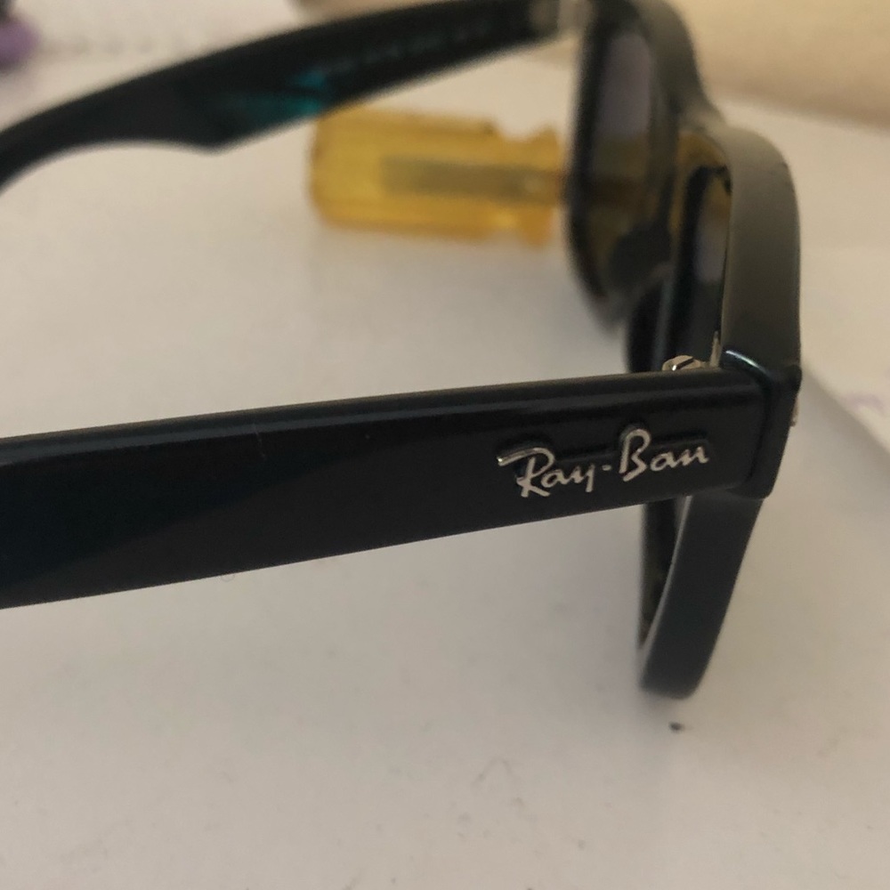 Ray ban sunglasses